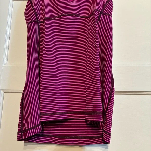 Lululemon Striped Women's Yoga Racerback Scoop Neck Tank Top** - Picture 3 of 11